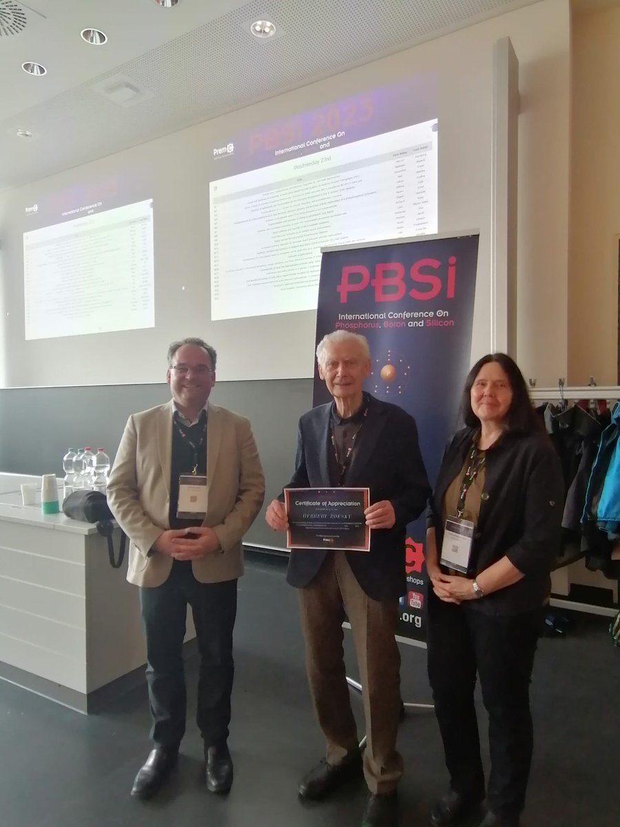 Müller Group Berlin (@groupmullerfu) on Twitter photo Great second day of the #PBSi2023 at the <a href="/FU_Berlin/">Freie Universität</a>. Thanks to all presenters for very interesting talks and discussions. Today's highlights was the pioneers lecture by Prof. Herbert W. Roesky! Looking forward to the last day full of #Phosphorus, #Boron and #Silicon . <a href="/HeyHawkins/">Evamarie Hey-Hawkins</a> Great second day of the #PBSi2023 at the <a href="/FU_Berlin/">Freie Universität</a>. Thanks to all presenters for very interesting talks and discussions. Today's highlights was the pioneers lecture by Prof. Herbert W. Roesky! Looking forward to the last day full of #Phosphorus, #Boron and #Silicon . <a href="/HeyHawkins/">Evamarie Hey-Hawkins</a>