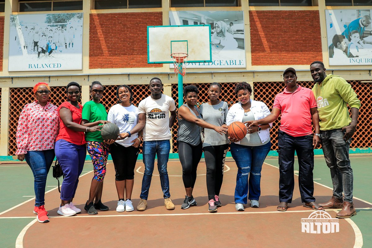 Alt0nBasketball's tweet photo. #BuildDiffrent
Easter in Slums coming up on 07/04/2023
We have an ongoing 10k campaign, support the cause this #Ramadan , bring joy to a family out there
#TogetherWeCan 2023 let it be a year of change, "be the Change"
📷: Alton Basketball parents at Agakhan in 2022 for U12&U20 https://t.co/zmebcsyj1I