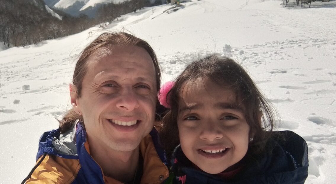 Questa è la storia di Federico e della sua famiglia mono genitoriale: in-torno.com/un-normale-sup… #festadelpapà #superpapà #papà #famiglie