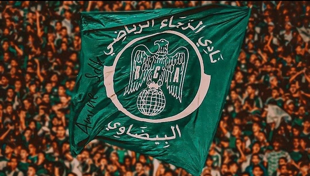 younessfatati's tweet photo. انتفاضة جمهور الرجاء على أوجه الفساد 

#الرياضة_في_قبضة_المافيا_بالمغرب https://t.co/TElAK6TIg0
