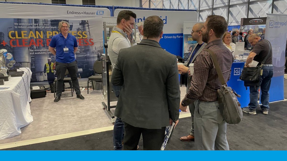 Endress_CA's tweet photo. #CsHM in Calgary was a resounding success! ⭐💼
Our team enjoyed engaging with customers and sharing insights and ideas about the Oil & Gas industry.
If you missed out on the chance to connect with us, don't hesitate to contact our knowledgeable Oil & Gas specialists. https://t.co/pawVg79Ap8