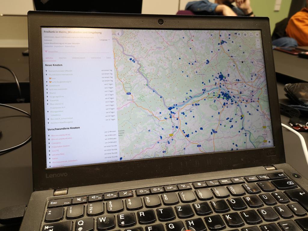 Erik Donner 🌹 tweet media