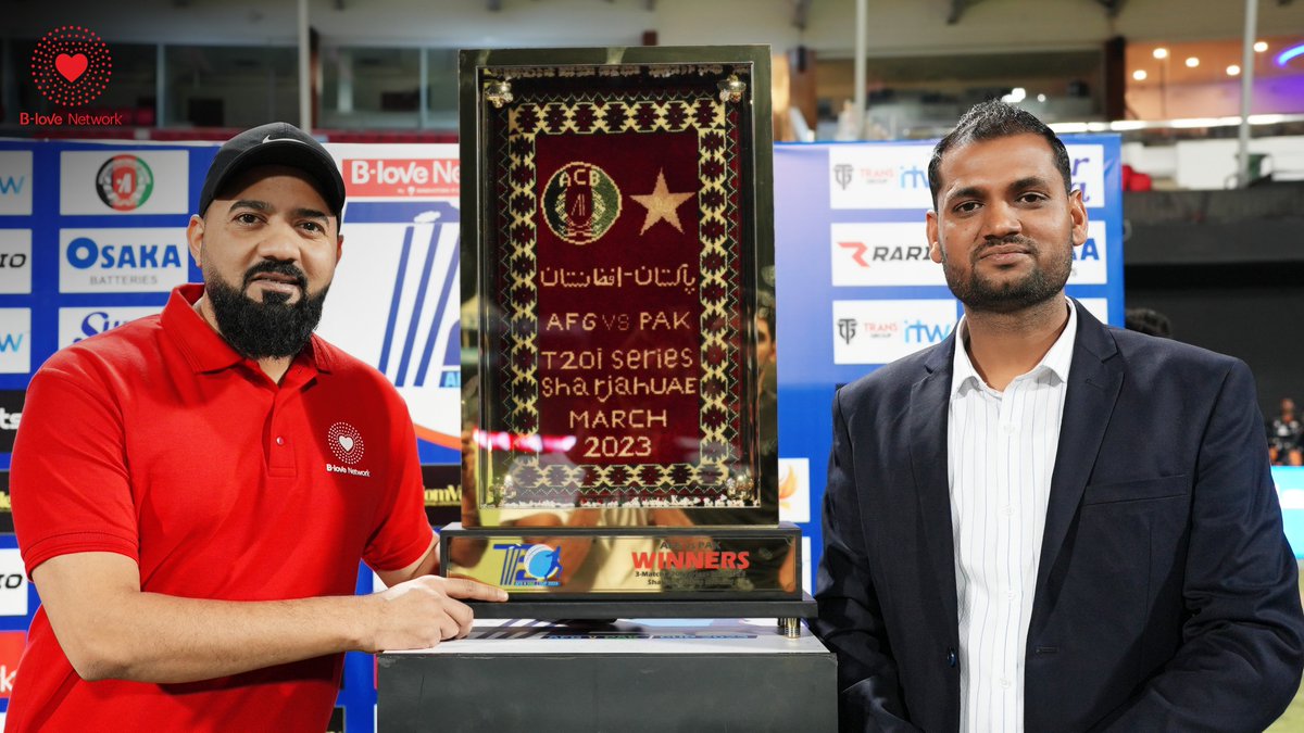 BLove_Coin's tweet photo. B-love Network takes great pleasure in sponsoring the T2O Series between Pakistan and Afghanistan as the official "Title Sponsor" happening in Sharjah 🏏

Mr. Omar Khan (Founder Innovation Factory &amp; BLove Network) unveiled the series trophy
#blovenetwork #t20series #love https://t.co/iHt4y9Lwx9