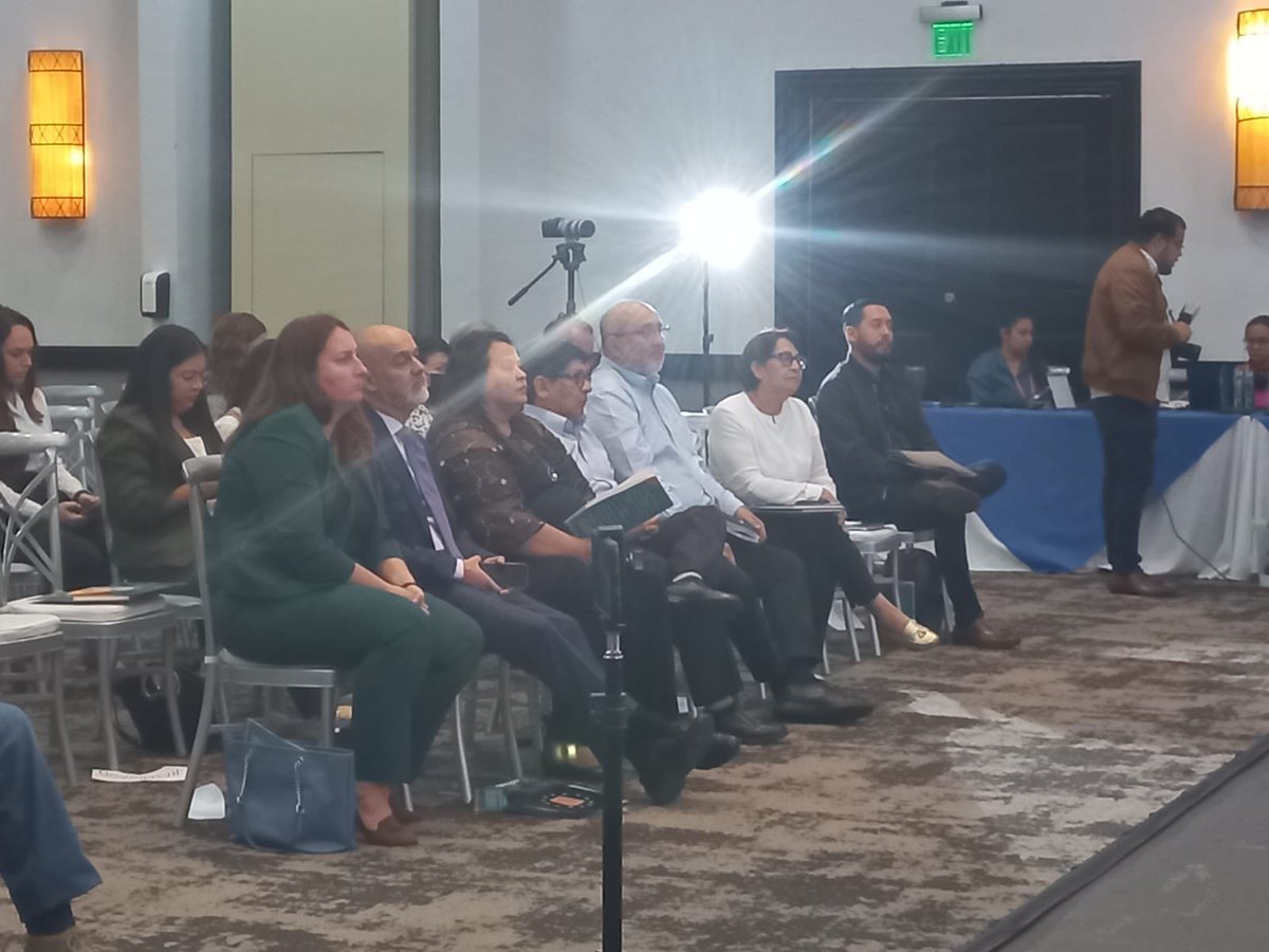 UEenHonduras's tweet photo. "La corrupción es intolerable. Siempre fomentaremos cualquier acción que sea a favor de la transparencia y de la lucha contra la corrupción" expresó el embajador🇪🇺 @JaumeSeguraS en el cierre del proyecto #HondurACTion.
👉https://t.co/rXoYhycy5h
@christianaid @CentroCDH #OCDIH https://t.co/r83YK2iq1z