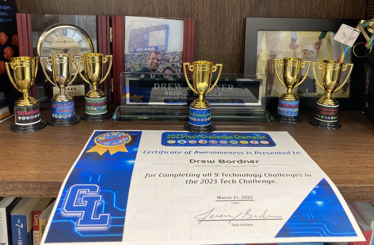 DrewBordner's tweet photo. Another @MrBadiner @glbluedevils Tech Challenge Complete! New skills learned, Fun Competitive Collaboration, & Technology with focus and purpose to support learning. #GoGullLake #GLCStech https://t.co/o4YdmFicmx