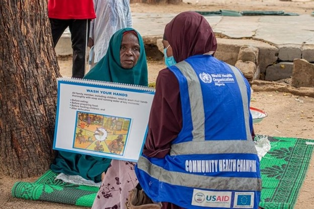 Hajara Maimuna Idi is one of the 43 community-based volunteers in #Nigeria 🇳🇬 trained by WHO to mobilize their peers to get the vaccine. 

#WHOImpact 

Read the story:
👉 bit.ly/3JKIQne