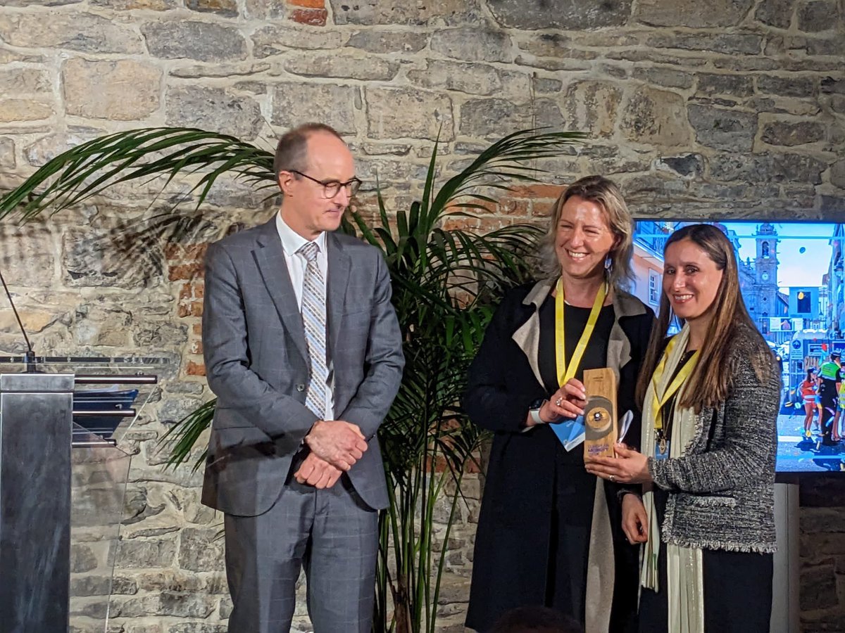 POLISnetwork's tweet photo. And the winner of the 2022 @mobilityweek Award isโฆ @CM_Bragaโ๐
Congratulations on their win, and of course, a massive-shout to the other finalists #Zagrev and #POLISmember #Sofia! ๐๐
#MixandMove #BetterConnections #EuropeanMobilityWeek https://t.co/YtRfkgVO2A