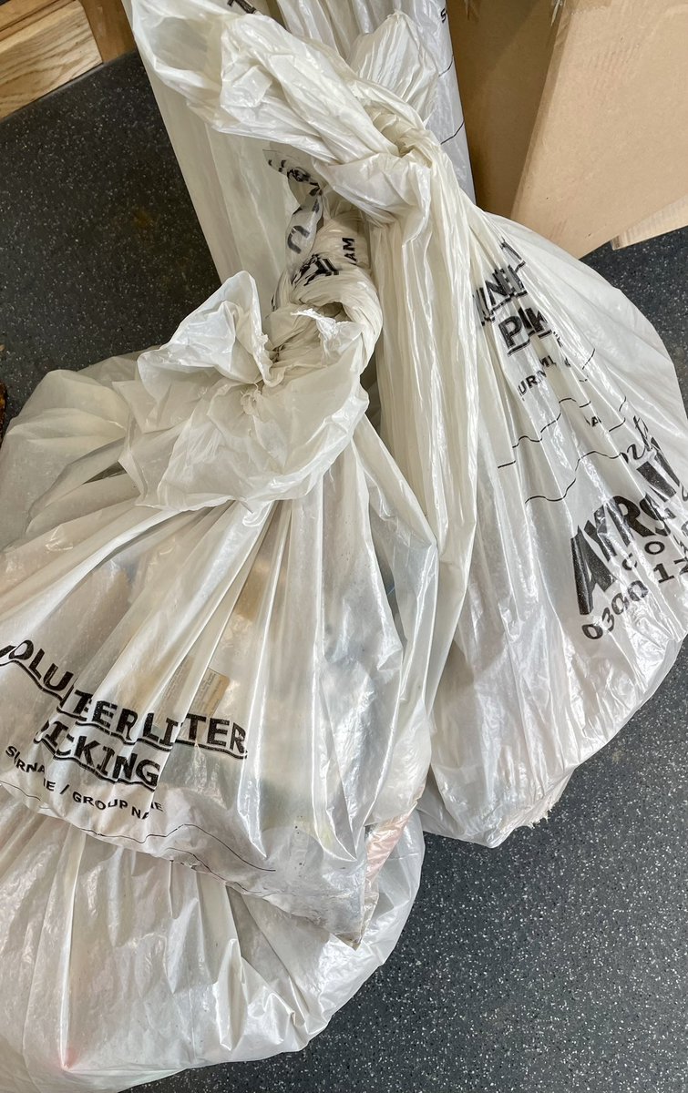 Miss Leitch (@leitchhmiss) on Twitter photo Our Earth Week efforts continued today as some more keen eco warriors were out litter picking β»οΈ A huge thank you to all who have taken part this week so far. Every small action makes a big difference πβ¨ <a href="/Ayr_Academy2016/">Ayr Academy</a> <a href="/AyrAcad_SocSubs/">Ayr Academy Social Subjects & RME</a> <a href="/earthhour/">Earth Hour Official</a> #Respect #Believe #Achieve π₯° Our Earth Week efforts continued today as some more keen eco warriors were out litter picking β»οΈ A huge thank you to all who have taken part this week so far. Every small action makes a big difference πβ¨ <a href="/Ayr_Academy2016/">Ayr Academy</a> <a href="/AyrAcad_SocSubs/">Ayr Academy Social Subjects & RME</a> <a href="/earthhour/">Earth Hour Official</a> #Respect #Believe #Achieve π₯°