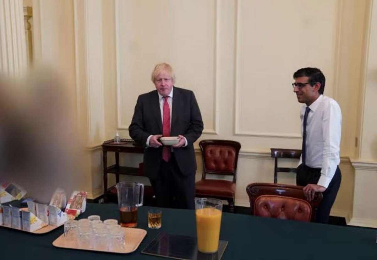 RISHI SUNAK 

🔴WHEN IS SUNAK's HEARING?

🗣️ " No Mr Speaker, I did not attend any parties "

Rishi Sunak subsequently received an "Fixed Penalty Notice" for ATTENDING a birthday party.

SO, when's the inquiry into the sitting PM ?

RETWEET if you want an inquiry.

#PartyGate