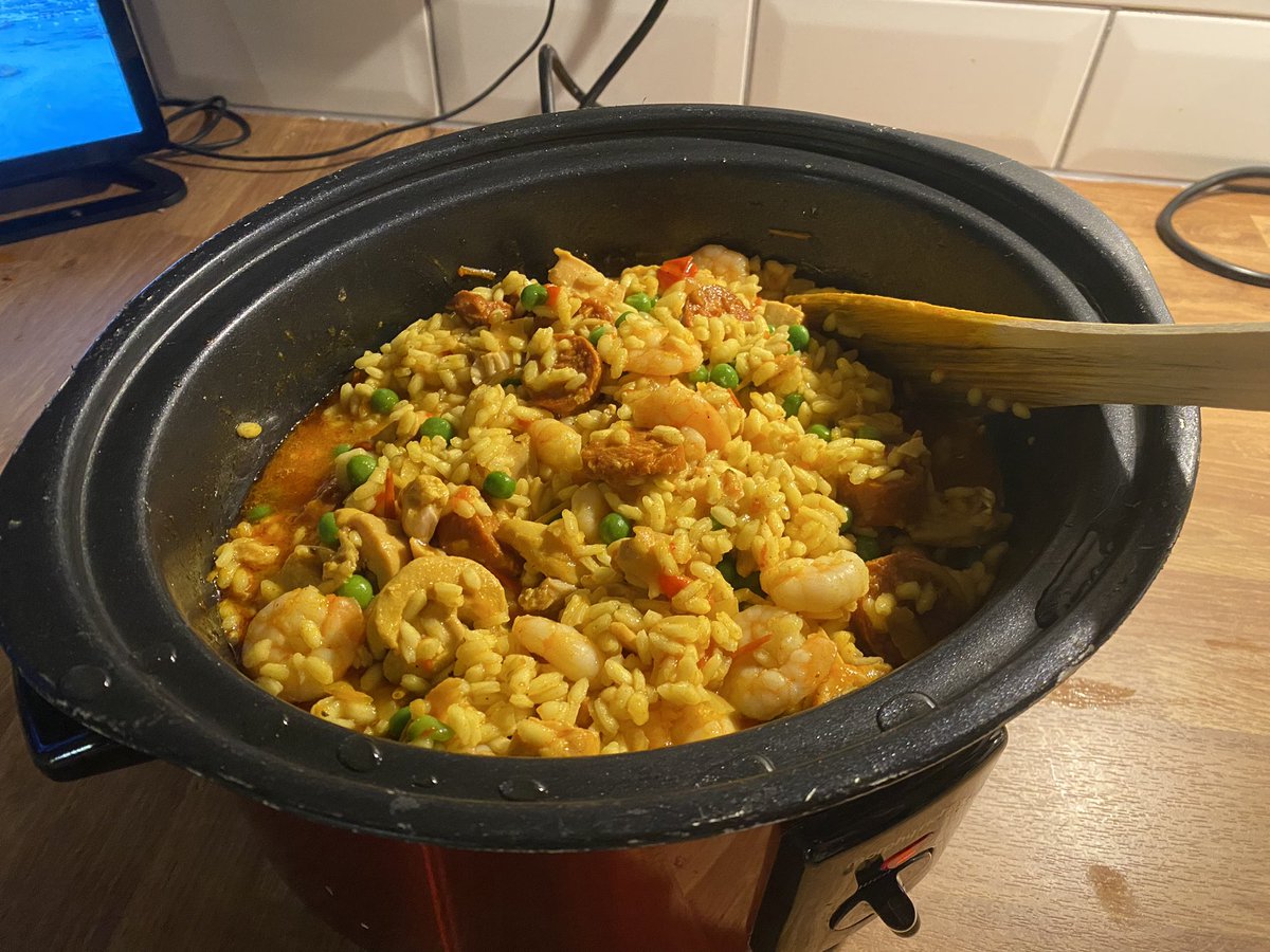 The Bower clan are still poorly. Bringing out the slow cooker big guns and the clan favourite of chicken, chorizo and prawn paella. It is going down well #FosterFamilies #KidsandFood