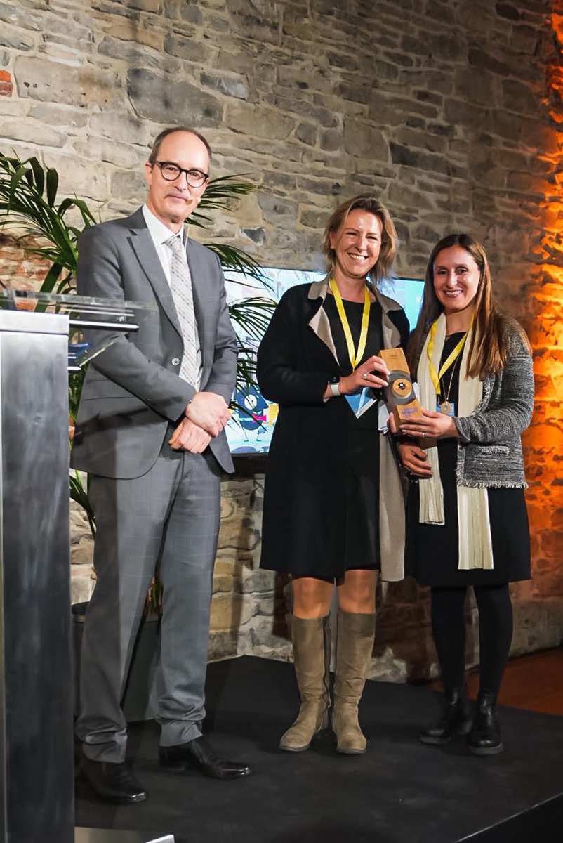 🏆The winners of the 2022 #EuropeanMobilityWeek & #MobilityAction awards were announced at the Castle of the Counts in #Ghent🏰
 
🫶 Good to see so many excellent local best practices on how to raise awareness on #sustainablemobility. Congratulations to @CM_Braga & @metropoliagzm