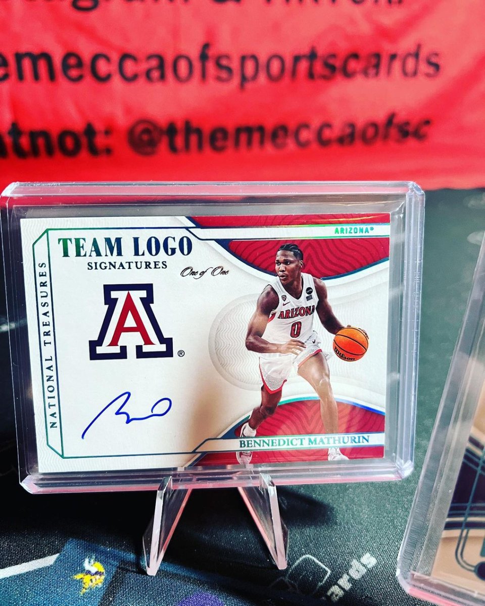 The Tourney Returns Tonight! Which current College Hoops Star are you looking forward to collecting the most? #sportscards #thehobby @themeccaofsc 💧 💥