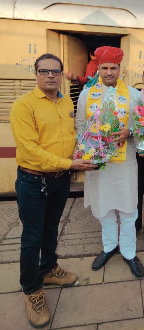 Ramesh050Ramesh's tweet photo. @cpjoshiBJP आपको राजस्थान बीजेपी के अध्यक्ष बनने पर खूब खूब बधाई और हार्दिक शुभकामनाएं https://t.co/rN0putpCgN