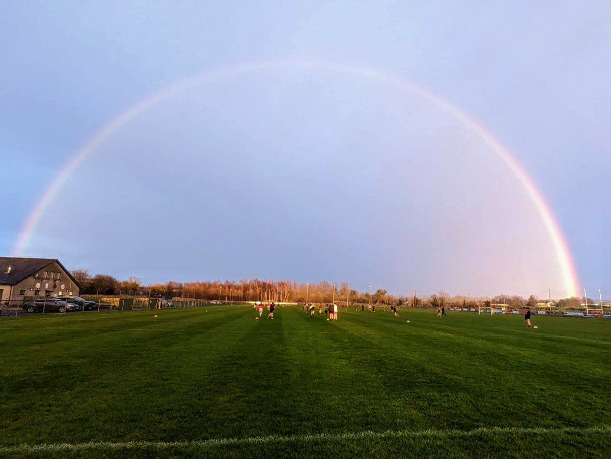CastledergGFC's tweet photo. Photos taken this evening during training at Marius McHugh Memorial Park by @deirdreccollins 
#rainbow #GAA #Castlederg
@barrabest @WeatherCee @bbcniweather https://t.co/nEzY9705rH