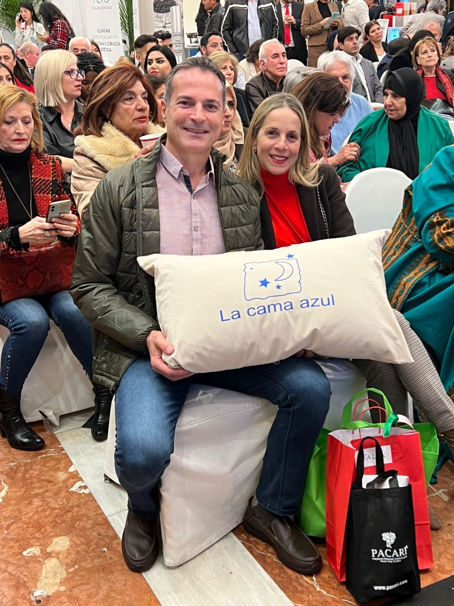 LaCamaAzul_'s tweet photo. La Cama azul ha tenido la gran suerte de poder formar parte de la XXIV edición del Bazar Diplomático Solidario se ha realizado en el Hotel InterContinental, un evento anual que tiene como objetivo recaudar fondos para diversas organizaciones benéficas.

https://t.co/vhEW9sOgxl https://t.co/1BregvshA1