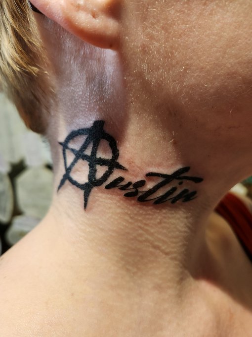 #TattooedThursday #tattoo #zarbrambila https://t.co/8NGWwXLunk<a href="/tag/tattooedthursday"class="tags">#TattooedThursday</a><a href="/tag/tattoo"class="tags">#tattoo</a><a href="/tag/zarbrambila"class="tags">#zarbrambila</a>