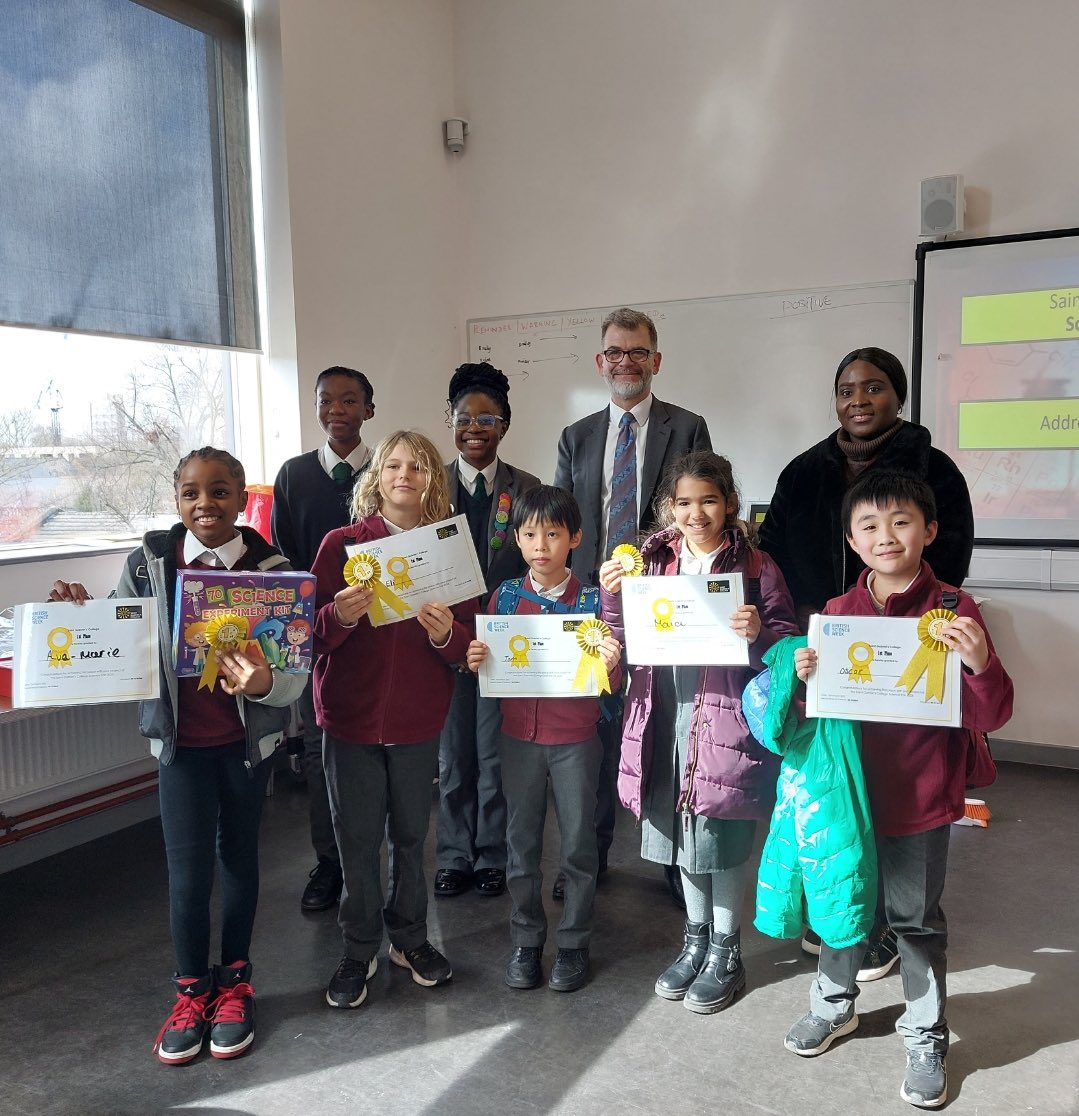 JessopPrimary's tweet image. 🥇First place!!!🥇A huge congratulations to our Year 5 Scientists for winning the @LearningBrixton Science Fair, hosted by @Saint_Gabriels ! We are so proud of you!