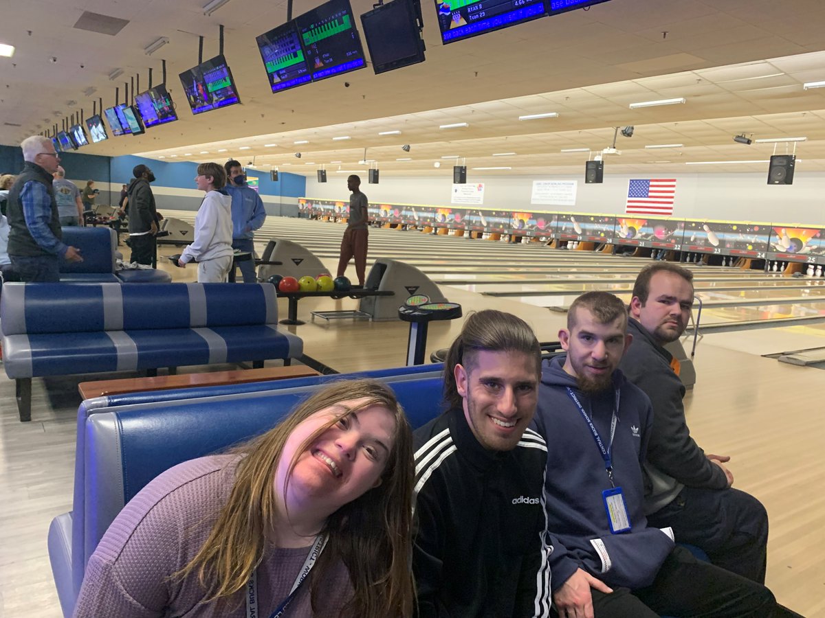 CBTOPSS's tweet photo. Had a blast today at Thunderbird Lanes hanging with friends and showing off our amazing bowling skills!! 🎳SPARES and STRIKES oh my!🎳#bowling https://t.co/nw4j80rGe9
