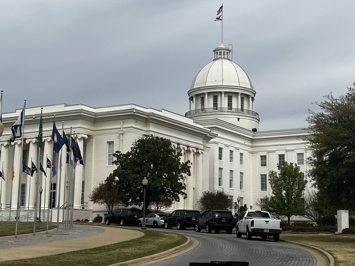 ALGOP's tweet photo. A busy week for @ChairmanWahl  and #TeamALGOP. We hit the road and headed to Montgomery to thank the members of the @ALSenateRepubs and @ALHouseGOP for their service to our State and Party. https://t.co/sGVd0m84FA