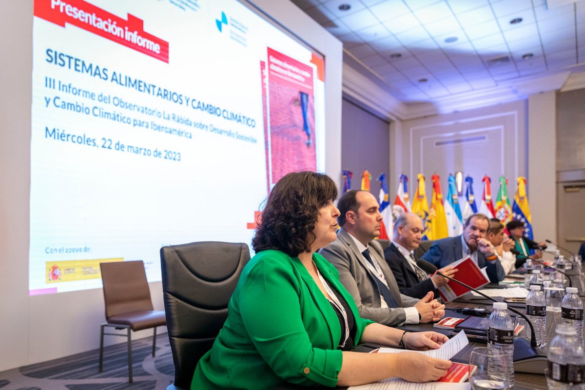 DipuHU's tweet photo. 🔹 El #ObservatorioLaRábida presenta su tercer Informe en la @CumbreIberoA 

📄 El documento se centra en los sistemas alimentarios y el cambio climático.

ℹ️ https://t.co/5inXvP82XV

@SEGIBdigital @ObsLaRabida @RubioVillodres https://t.co/42NlkDIwud