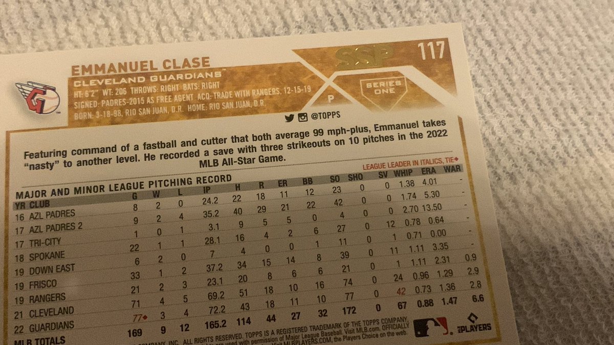 LTrainCards tweet media