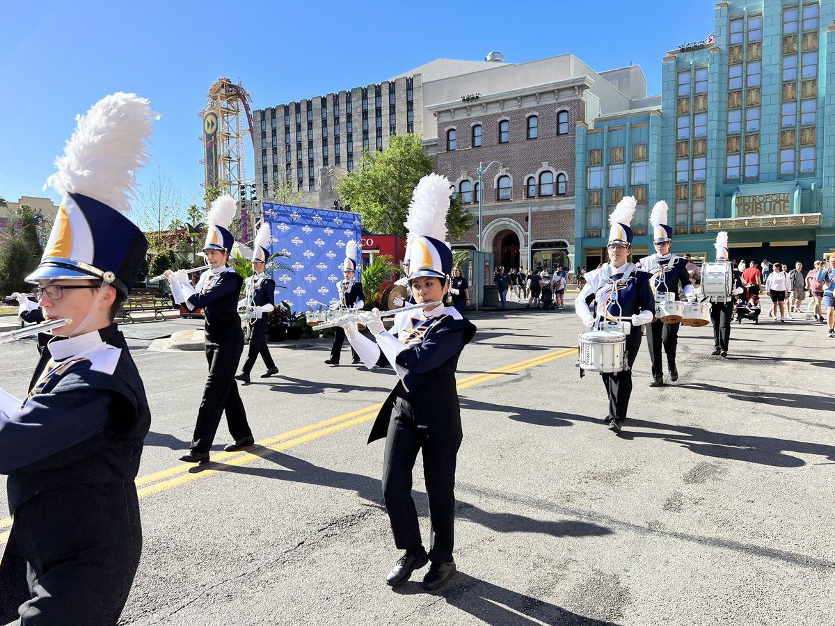 Frederick High School Bands tweet media