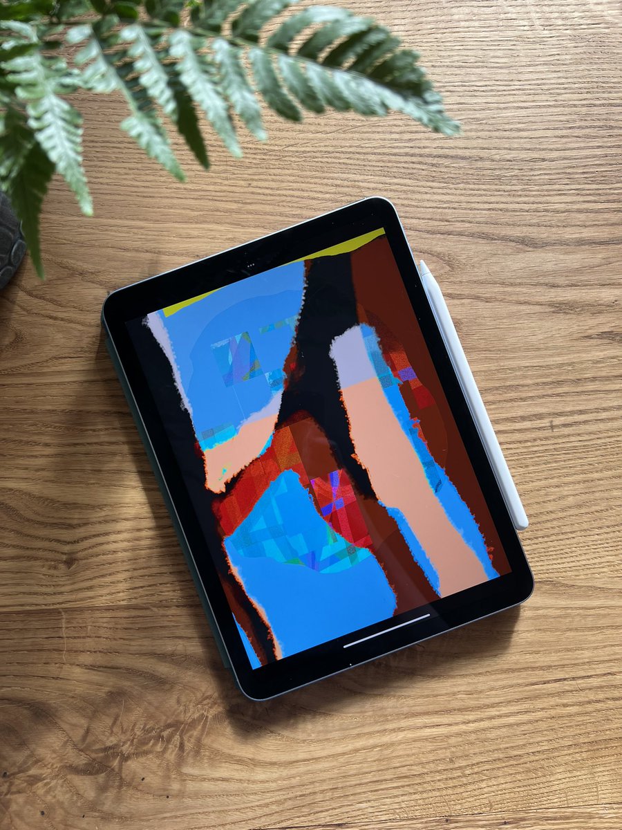 Working on a collaboration between painter Matt Bray & myself - feeling really excited about the work we are creating; it’s an amazing feeling of freedom, creating without pressure! #collaborativeart #ipad #digitalart #patterndesign #abstractpainting