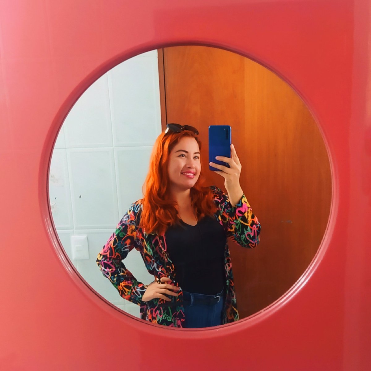 WERYBOM's tweet photo. Paso a dejarles fotito actual por acá, por 2 razones: 
1. Por qué quiero 
2. Por qué puedo 
😎🥴😂 https://t.co/TUeRyMFxjQ