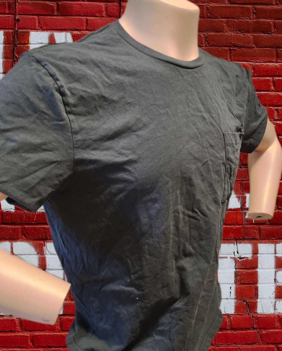 SignShopGirl1's tweet photo. I have a MANnequin now.. 🤣🤣 The possibly of "properly" displaying men's fit will be a breeze for these up-coming days.👀 #mensware #shirts #mannequine #customtee #graphicdesigner #nextlevel #vinyl
👍🏼Don't mind the wrinkles - he didn't know he was getting a photo taken... 🤦🏼♀️🔥 https://t.co/wyRFemzw7f