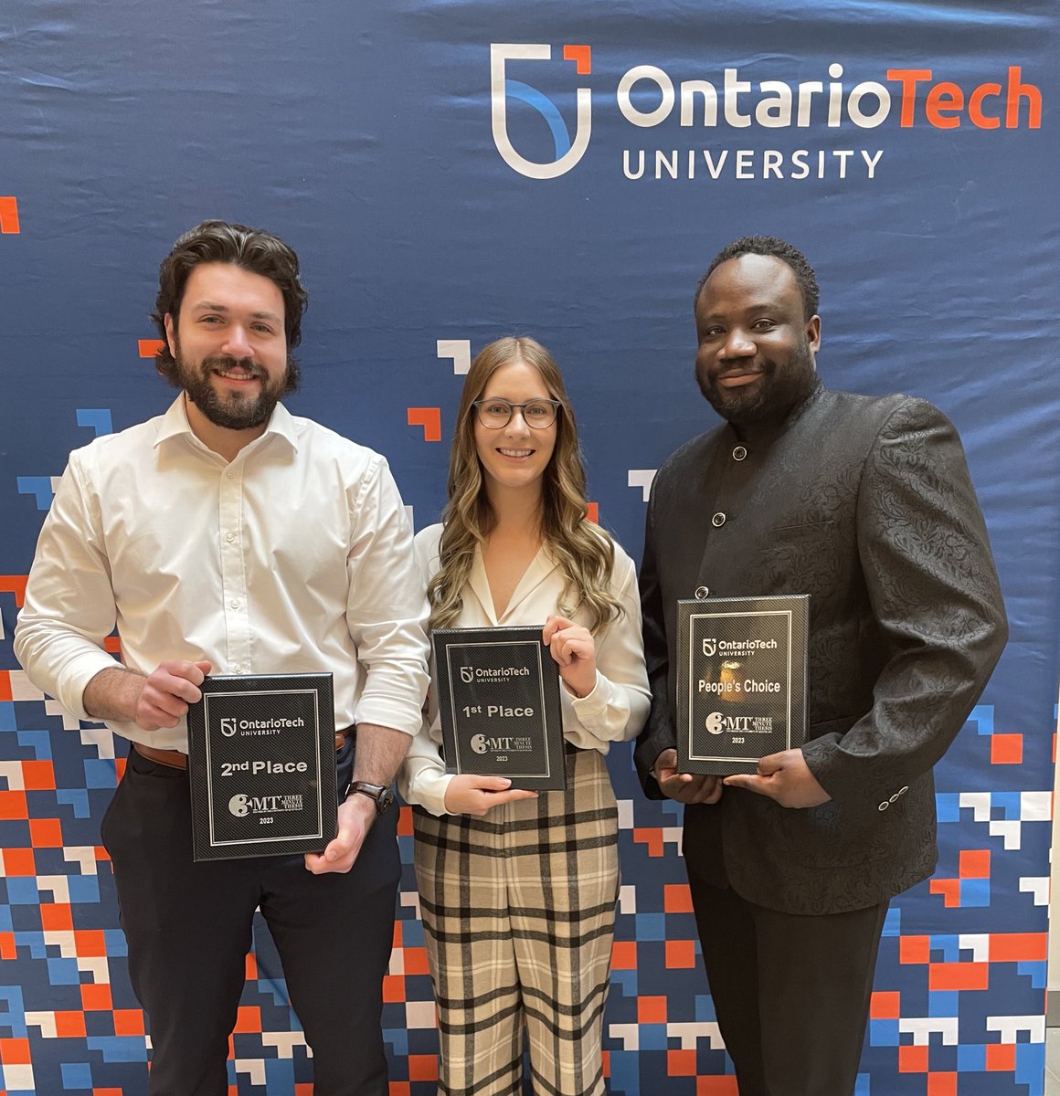 ontariotech_u's tweet photo. Congratulations to our Three Minute Thesis #3MT winners for 2023!

First place: Sarah Rijkenberg, @OT_FSc 
Second place : Colin Elliott, @OT_FSc 
People's Choice: Bismark Addo-Binney, @OT_FEAS 

Sarah will go on to represent Ontario Tech at the provincial competition in May. https://t.co/5uTNofqjzH