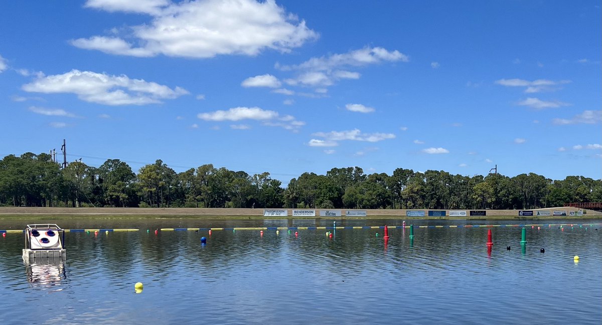 CharlotteG_STEM's tweet photo. A beautiful day for RoboBoat 2023 at Nathan Benderson Park in Sarasota, FL. This year’s event includes 18 in-person teams testing out their autonomous boats! https://t.co/EfHXutvuMj https://t.co/Mjtk9hbuap
