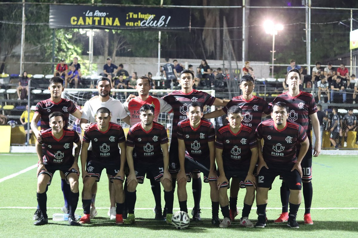 Hermoso compartir con amigos y disfrutar mucho de lo que es la <a href="/ligadetuiteros/">+Liga Slots del Sol</a> !! Excelente todo