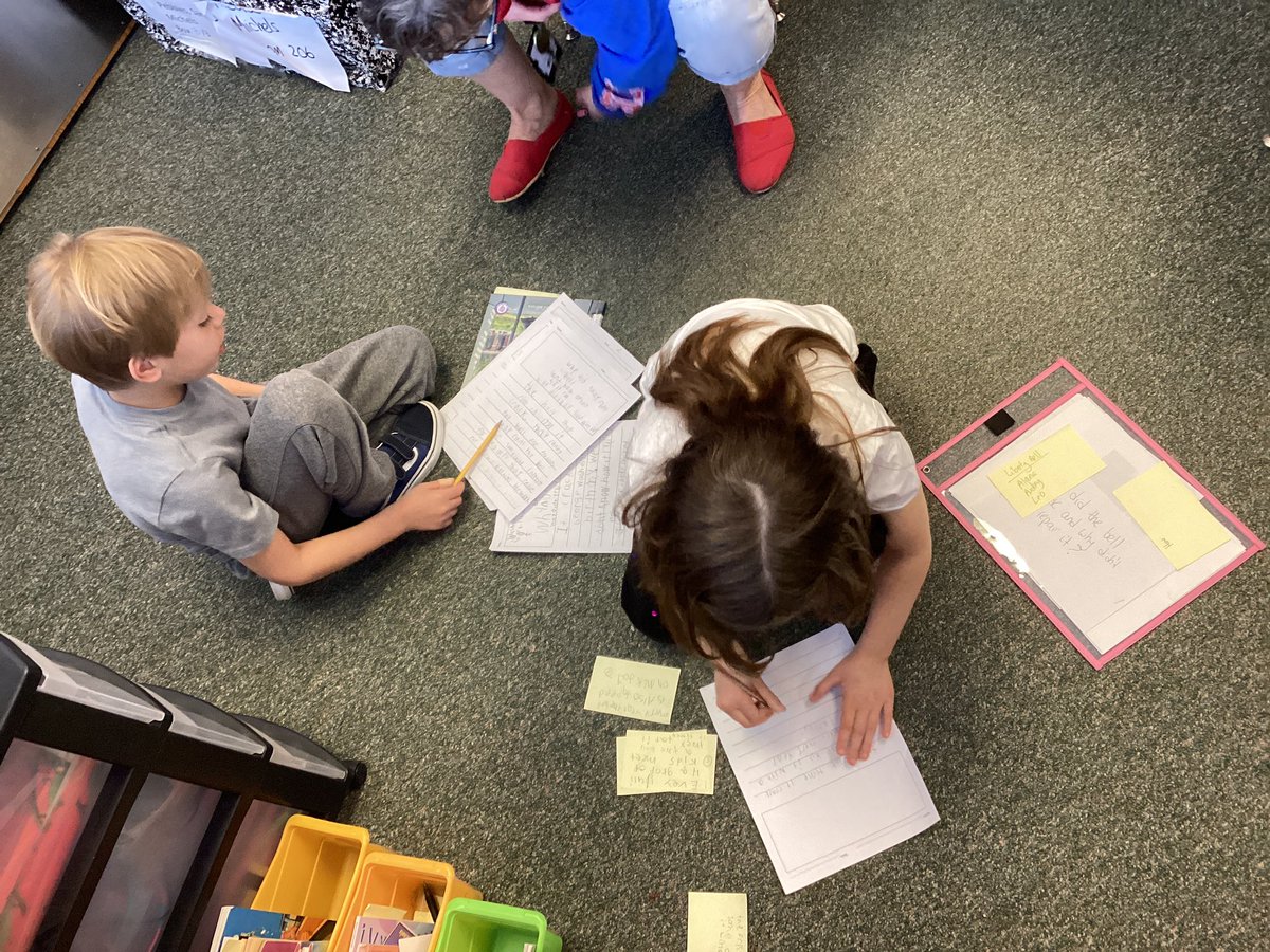 NBSLibrary's tweet photo. Proud of these 2nd graders who went through the whole research process this week- grouping closed questions &amp; writing open questions, taking notes in their own words from multiple print &amp; digital sources, synthesizing the info, &amp; citing sources @nbes220 @kayteemi #nbscoltpride https://t.co/ZLkkZ4ohfO