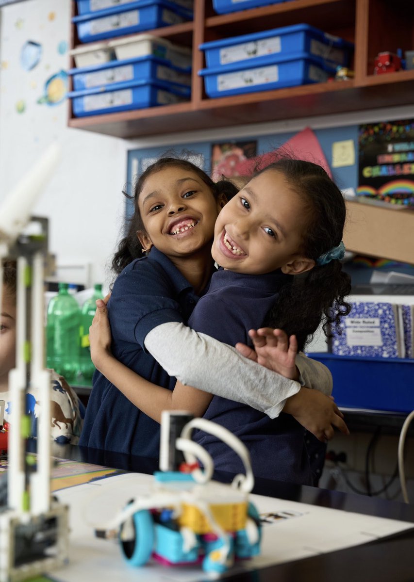 PS132jpd's tweet photo. This is what it looks like when your lego robotics project is a huge success! We love seeing our students shine in the STEM field! Teamwork makes the dream work ❤️
#girlswhocode #girlsinstem #kidswhoccode #STEM #ps132jpd #equity #reimaginingschools #communityschool #csd6 https://t.co/T9KgEOtk7H