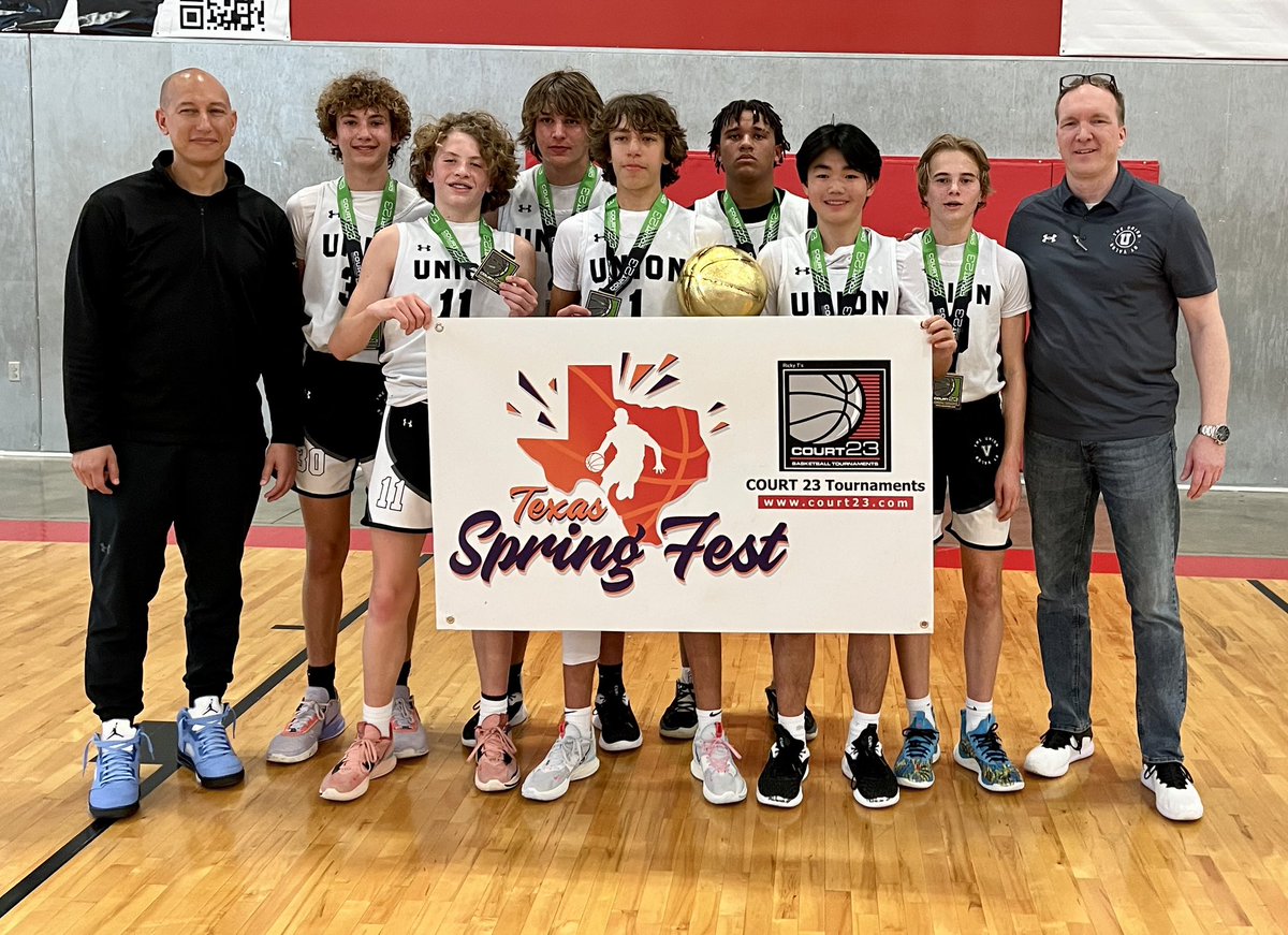UnionNXTPro's tweet photo. UA Union 2027 undefeated champs at the Texas Spring Fest @court23tournaments ππππ Congrats guys!! π#champs #undefeated #valorbasketball #unionbasketball https://t.co/c90aYH68Uu