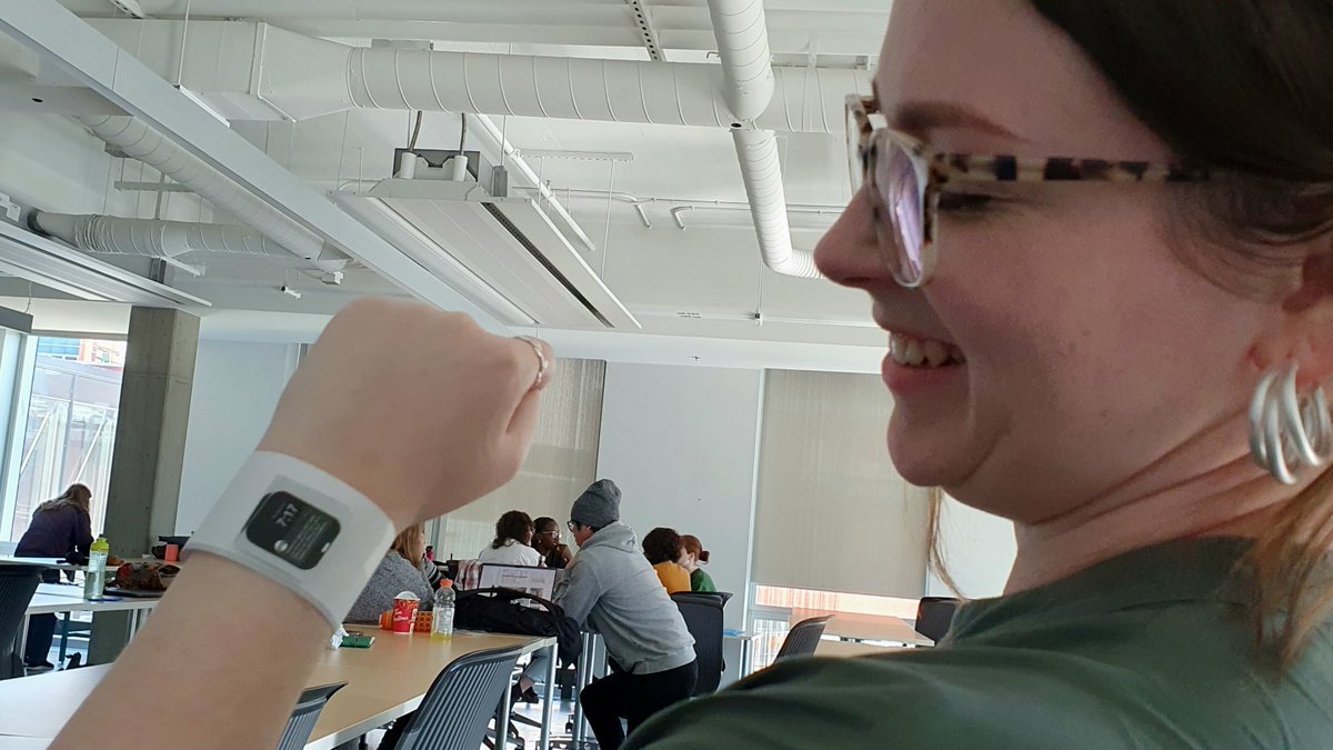 MacEwanDesign's tweet image. 🚍 Design Students x ETS 🎓🌟
DESN445 Interaction Design III students are collaborating with ETS to boost ridership! 🚆 They are busy at work: user testing, storyboarding &amp;amp; prototyping 🛠️🎨 See their work-in-progress! 🚀 #DesignStudents #ETS #SustainableCommute #WorkInProgress