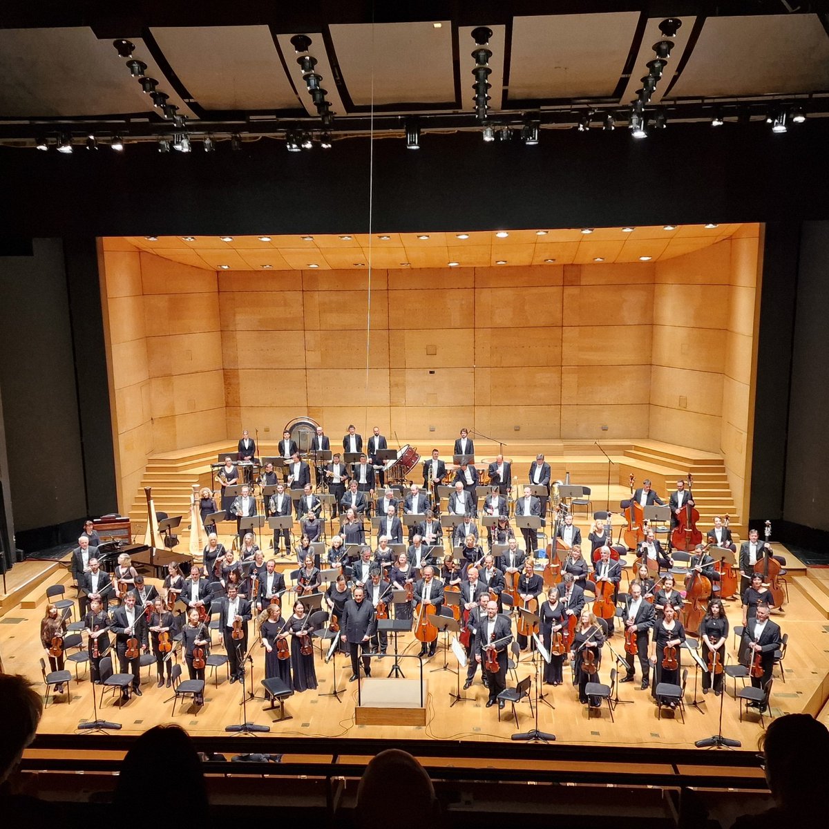 Good to be back in <a href="/cankarjevdom/">Cankarjev dom</a> where tonight, Charles Dutoit conducts <a href="/SFilharmonija/">SFilharmonija</a> in the wonderful program of Prokofiev, Debussy, and Mussorgsky. 🎻 Another SloPhil/Dutoit concert feat. Beethoven 1 and Berlioz's Symphonie fantastique to follow in a week. 🎵 #ClassicalMusic