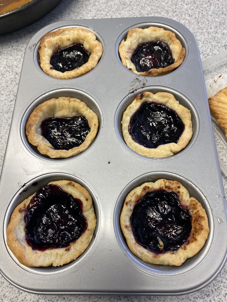 argoed_DT's tweet photo. Lovely year 9 work made today in food #succeedingtogether #dtfood https://t.co/lrrhLEV6MU