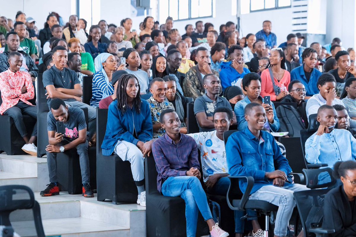 CNkeramihigo's tweet photo. It was an inspiring and fun day at @KeplerHQ to listen to young professionals for #SuccessWeek https://t.co/jI2RpepUVc