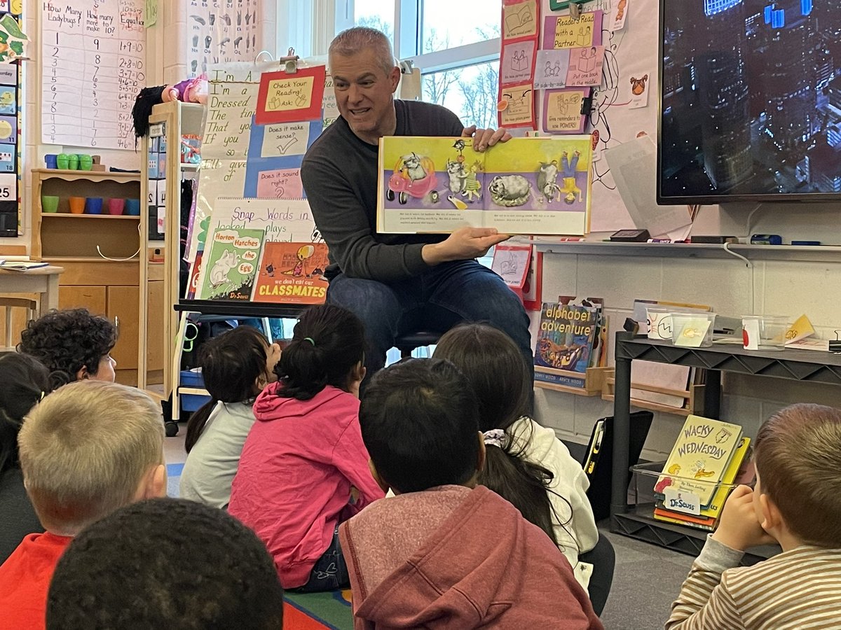 Mr. Keen was a fantastic finale to March is Reading Month.  We L💚VED Walter the Farting dog!