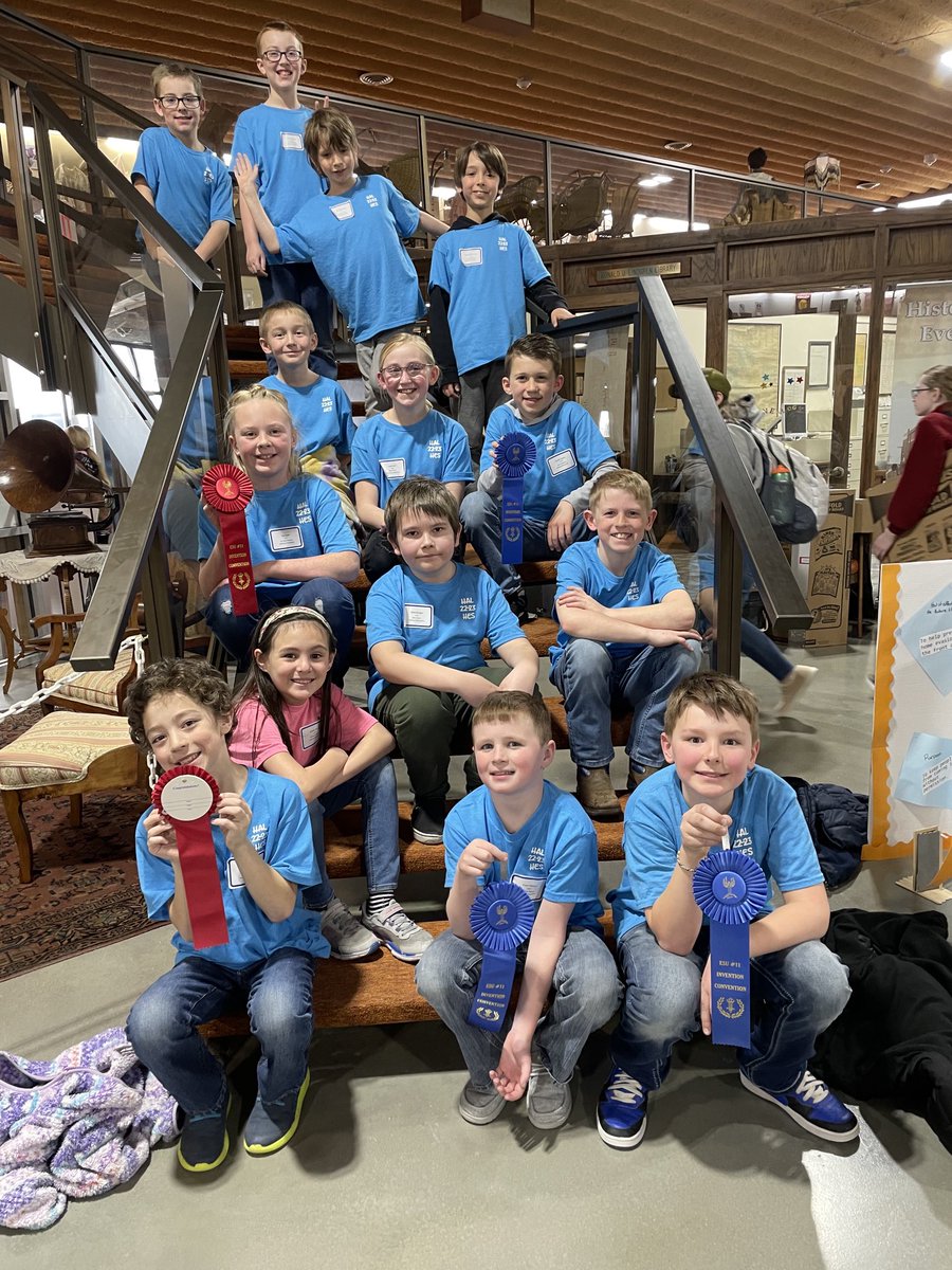jstoelti's tweet photo. HES invention Convention participants!  What an amazing group to work with for Invention Convention. Thanks to Mrs. Dannehl and Mrs. Steinke for your hard work! ⁦#esu11HAL #holdregedusters https://t.co/WnWyBwwqPo