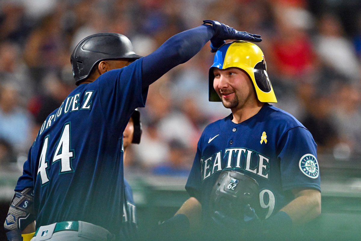 Mariners's tweet photo. ONE. WEEK. AWAY. 

#SeaUsRise | #OpeningDay https://t.co/sYf16WBAqH