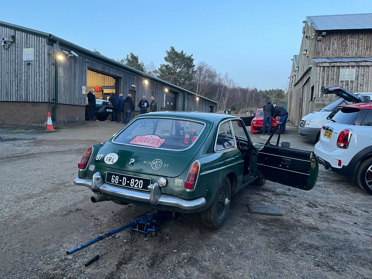 .<a href="/mgnorthumbria/">MGNorthumbria</a> we are about to start a rally in an MGB GT from Slaly Hall Hotel in Northumand have broken a speedo cable and brake light switch. Any leads on where to track them down at short notice would be most welcome!