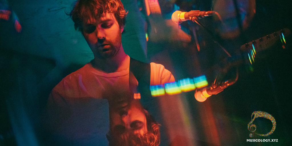 Live from Utah’s <a href="/QuartersSLC/">Quarters Arcade Bar</a> indie-electronic-psych multi instrumentalists <a href="/melttmusic/">Meltt</a> delivered blissful set alongside LA mystic-rock mainstay <a href="/Deathvalleygrls/">Death Valley Girls</a> and @musicologyxyz was there to capture it all. Check out the full gallery highlights. gallery.musicology.xyz/meltt