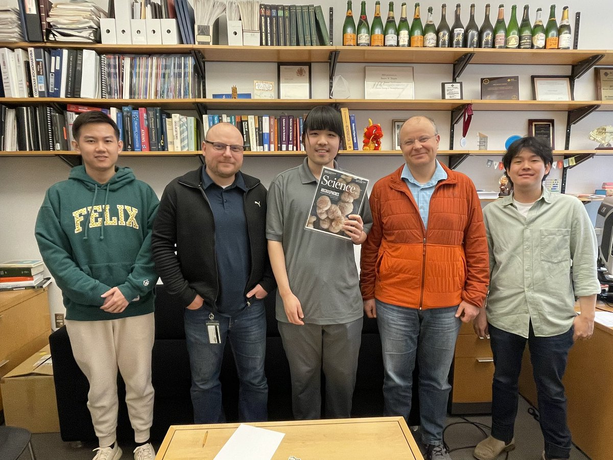 Our science is online. This is our first paper on direct synthesis of Mxene by CVD and our first Science cover! Congratulations to Di, Chenkun, Alex and Wooje. science.org/doi/epdf/10.11…