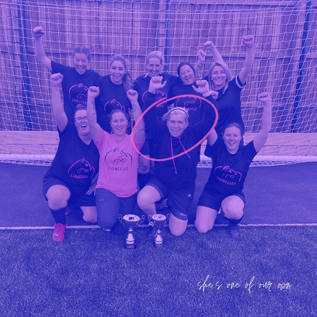 Proud to have one of our own honoured tomorrow at Goodison Park ahead of the <a href="/EvertonWomen/">Everton Women</a> v <a href="/LiverpoolFCW/">Liverpool FC Women</a> game. 

Janette has helped us win the <a href="/Liverpool_CFA/">Liverpool FA</a> She Inspires League/Cup but she is also part of the <a href="/EvertonWomen/">Everton Women</a> 97/98 FAWPL winning team being celebrated tomorrow💙