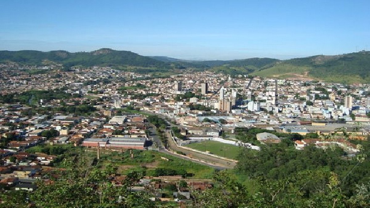 falamaisonline's tweet photo. Sistema de retransmissão de TV digital é ativado em Pará de Minas-MG.
https://t.co/HTcO09FDfS
#TVDigital #SinalDigital #Comunicação #FalaMaisOnline https://t.co/sL3n4qeQjh
