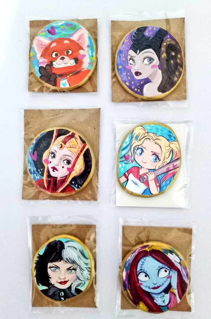 Últimos imanes que me quedan. Si quieres uno, envíame un mensaje privado. 
* Son de arcilla, pintados a mano con acrílicos. Vamos, una mini obra de arte 😁