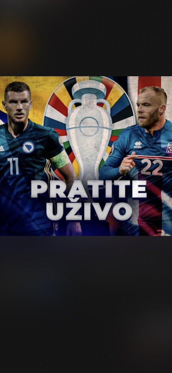 Hvorugur í byrjunarliðinu í kvöld🤷‍♂️ #áframísland