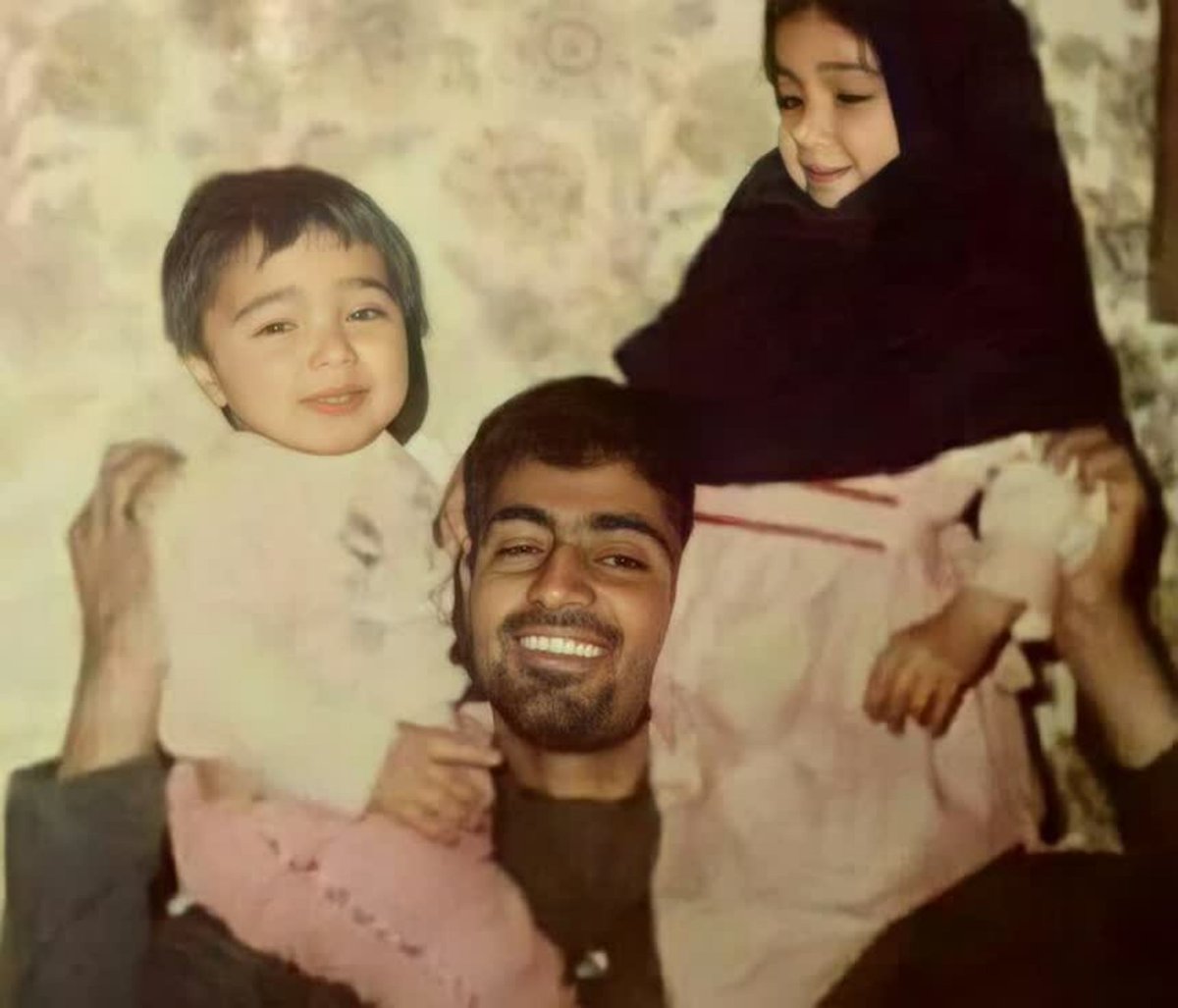 Vital_aH's tweet image. اونجایی که سیدحسننصرالله میگن:
"أنا أفتقده كثيراً؛ من دلم خیلی برایش تنگ شده"
ما چی بگیم حاجی...
